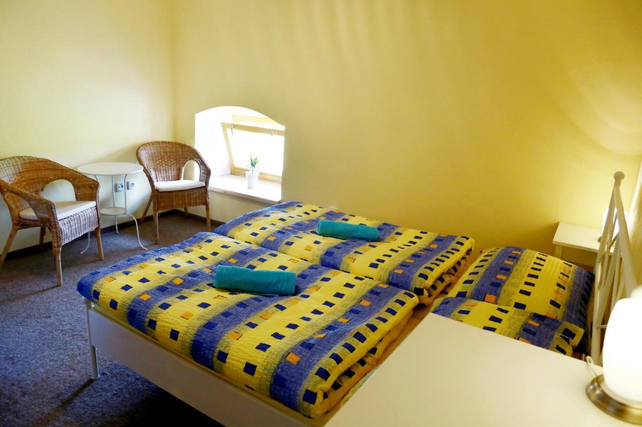 Zamek Liboun Hotel Louňovice pod Blaníkem Kültér fotó